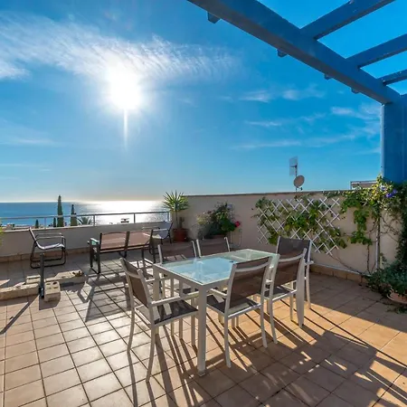Casa Adelfas, Aguamarina * Campoamor